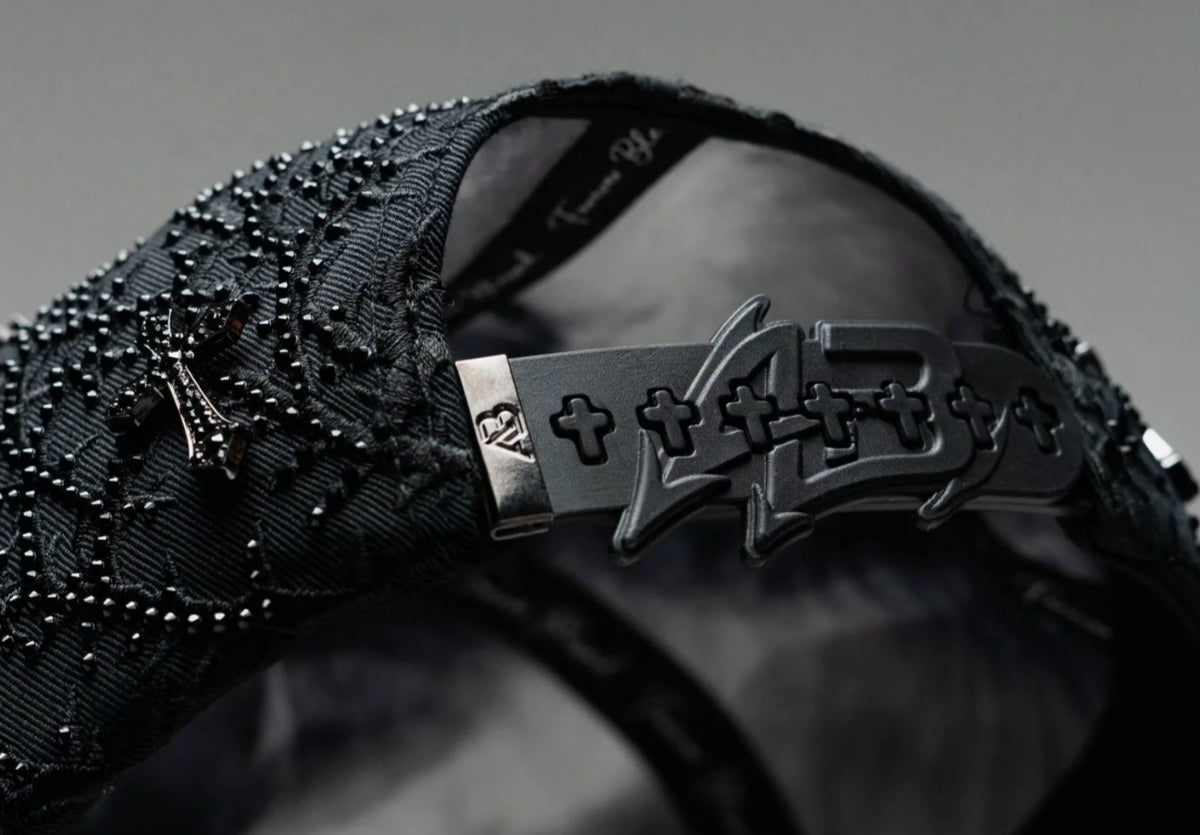 AB HATS NY Thorned Total Black